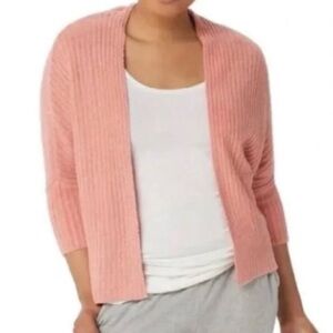Barefoot dreams peach cozychic lite cable shrug cardigan